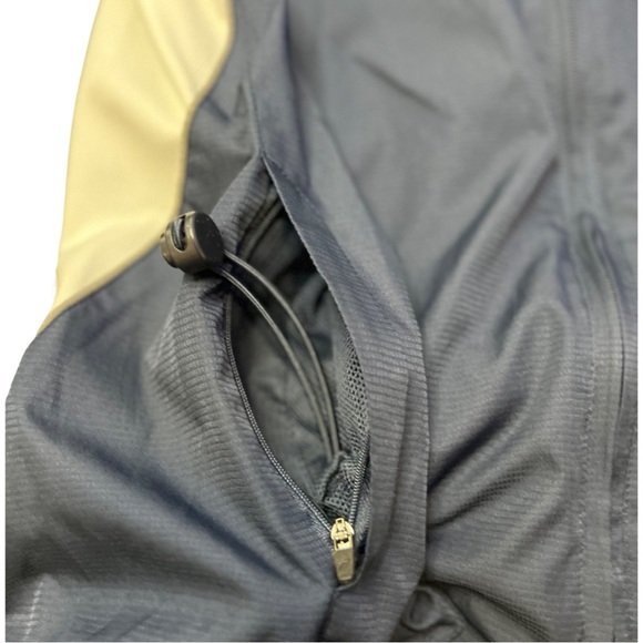 Asics Maratona Di Roma Marathon Jacket - Picture 11 of 15